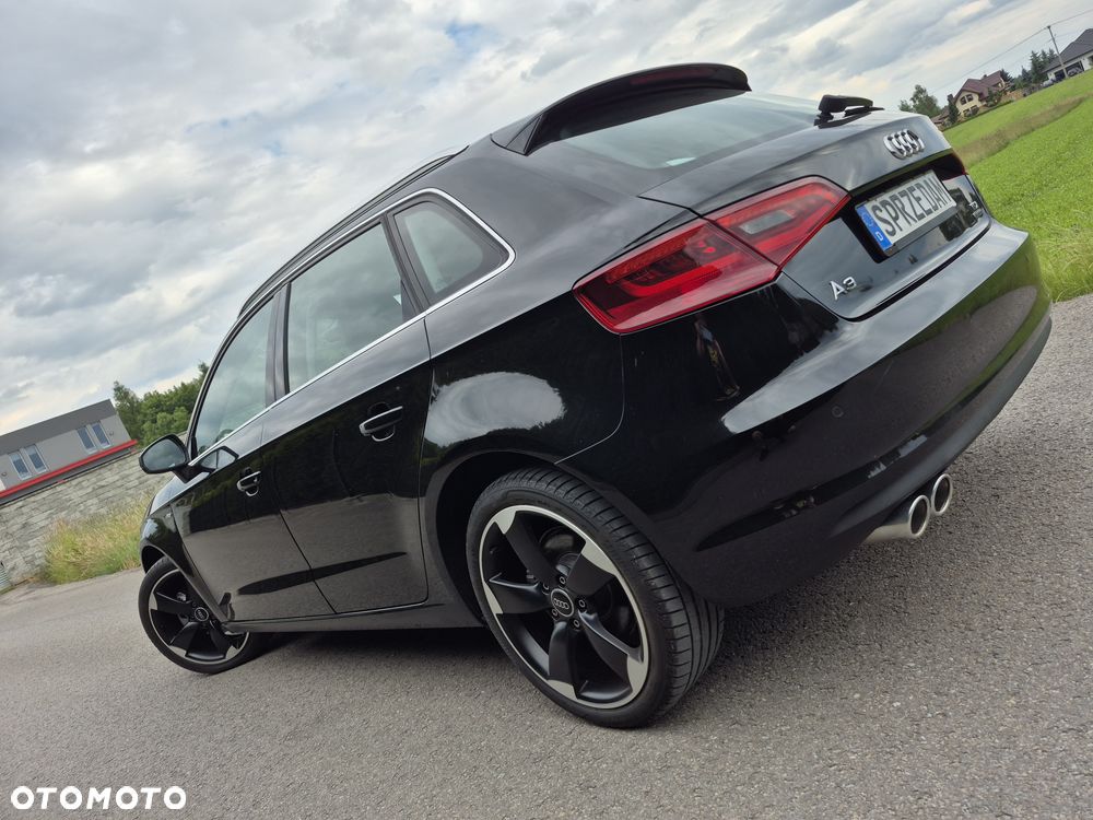 Audi A3 Sportback 2.0 TDI (clean diesel) quattro S line Sportpaket - 29