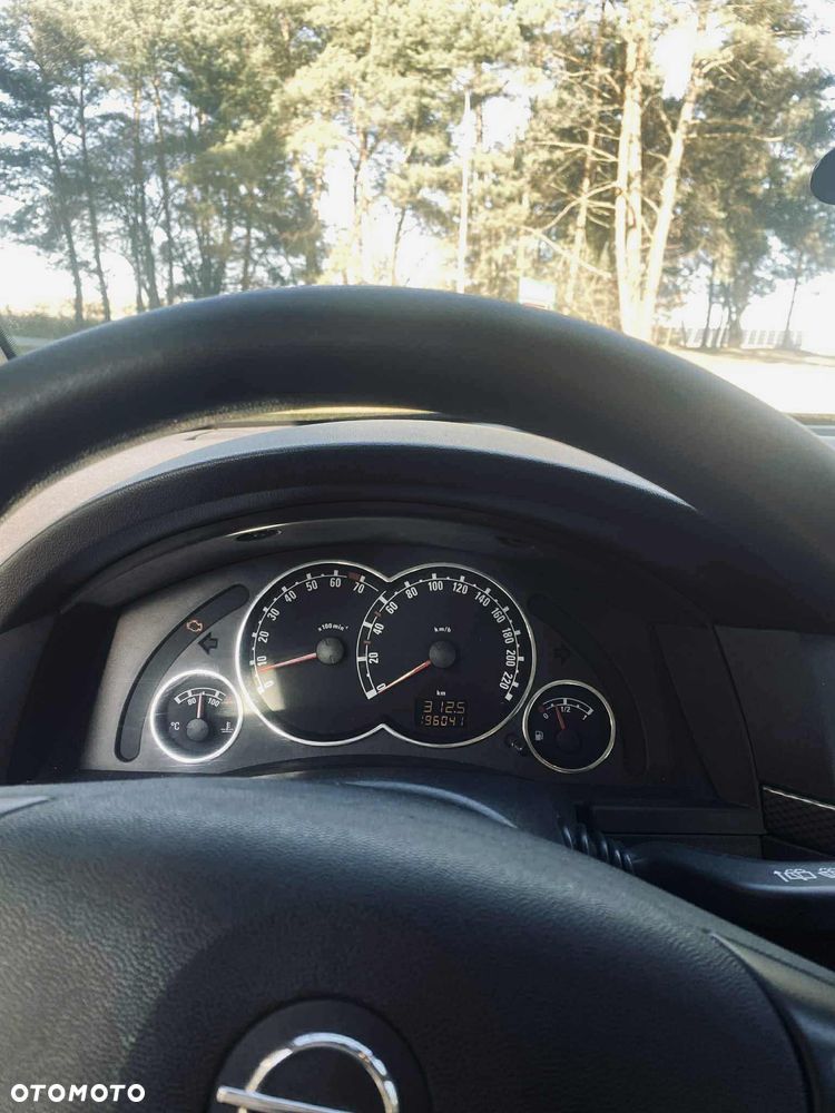 Opel Meriva 1.6 16V - 4