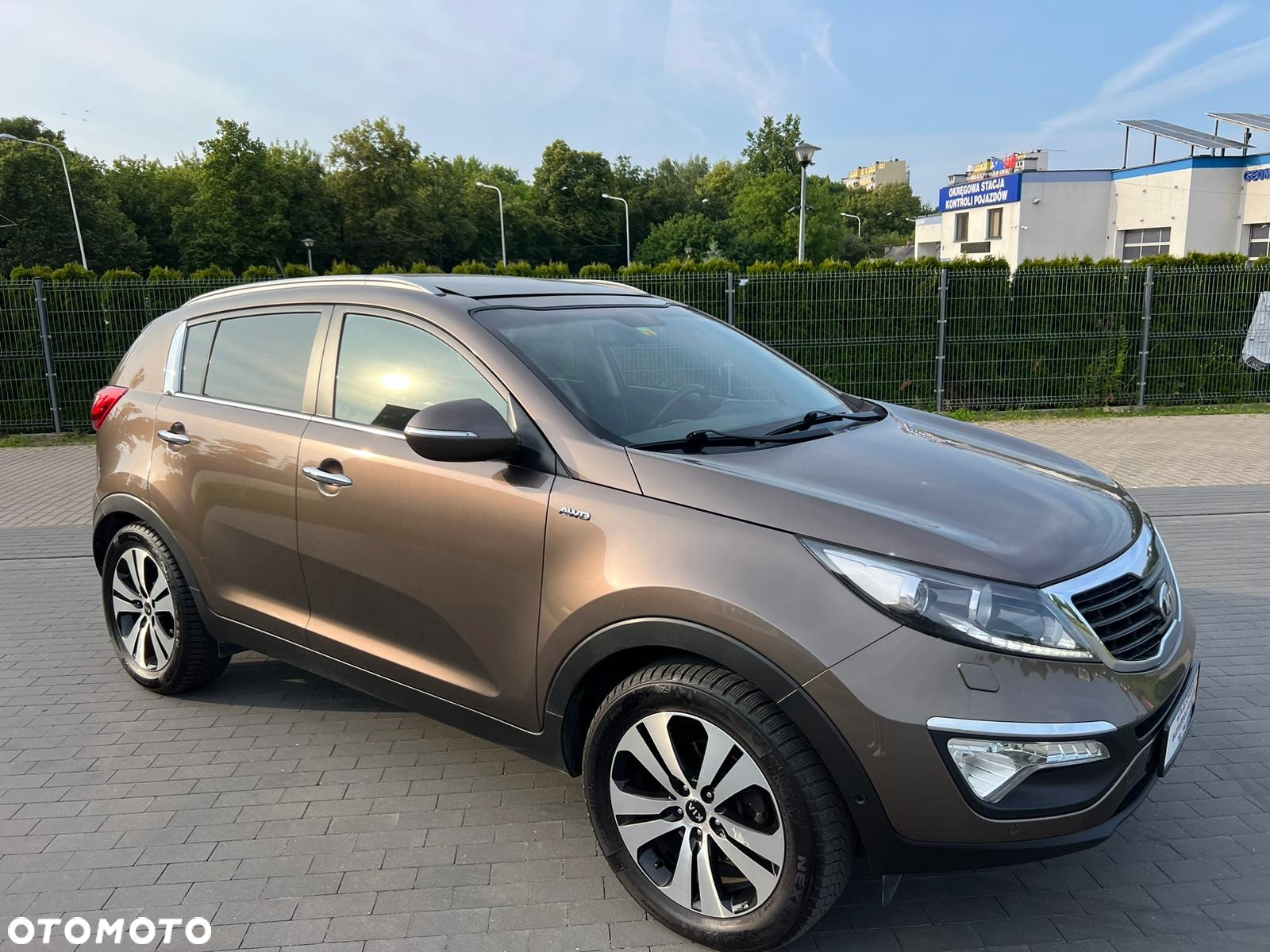 Kia Sportage 2.0 CRDI 184 AWD Platinum Edition - 8