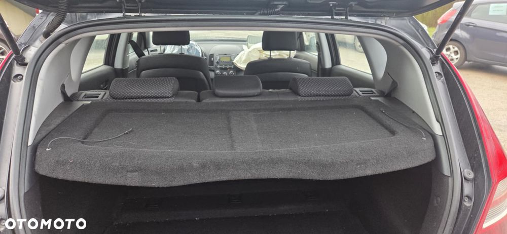 HYUNDAI I30 9F HB błotnik prawy tył - 6