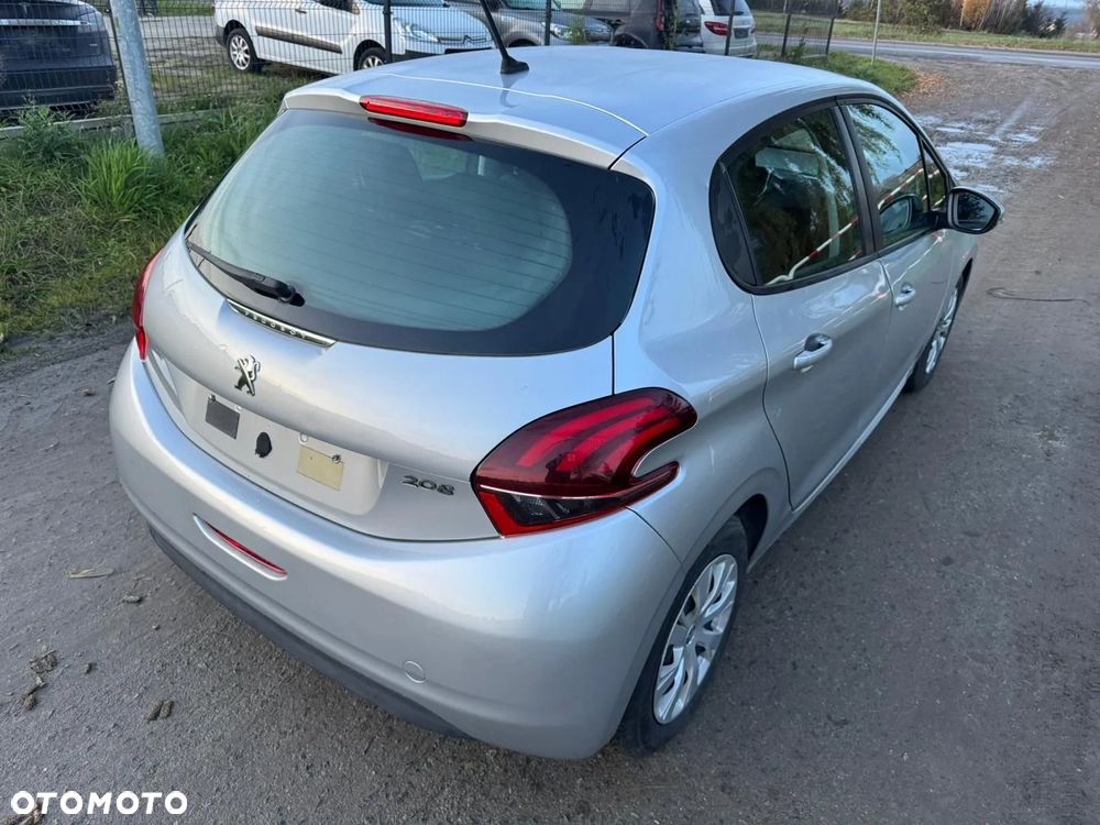 Peugeot 208 1.6 BlueHDi Active - 10