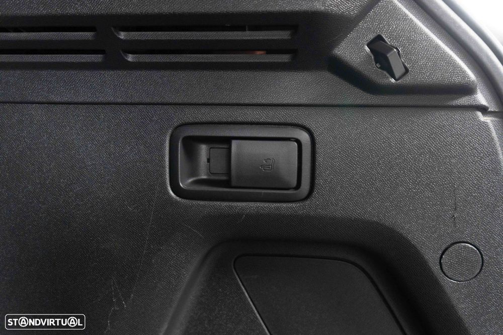 Peugeot 3008 1.6 Hybrid GT Pack e-EAT8 - 15