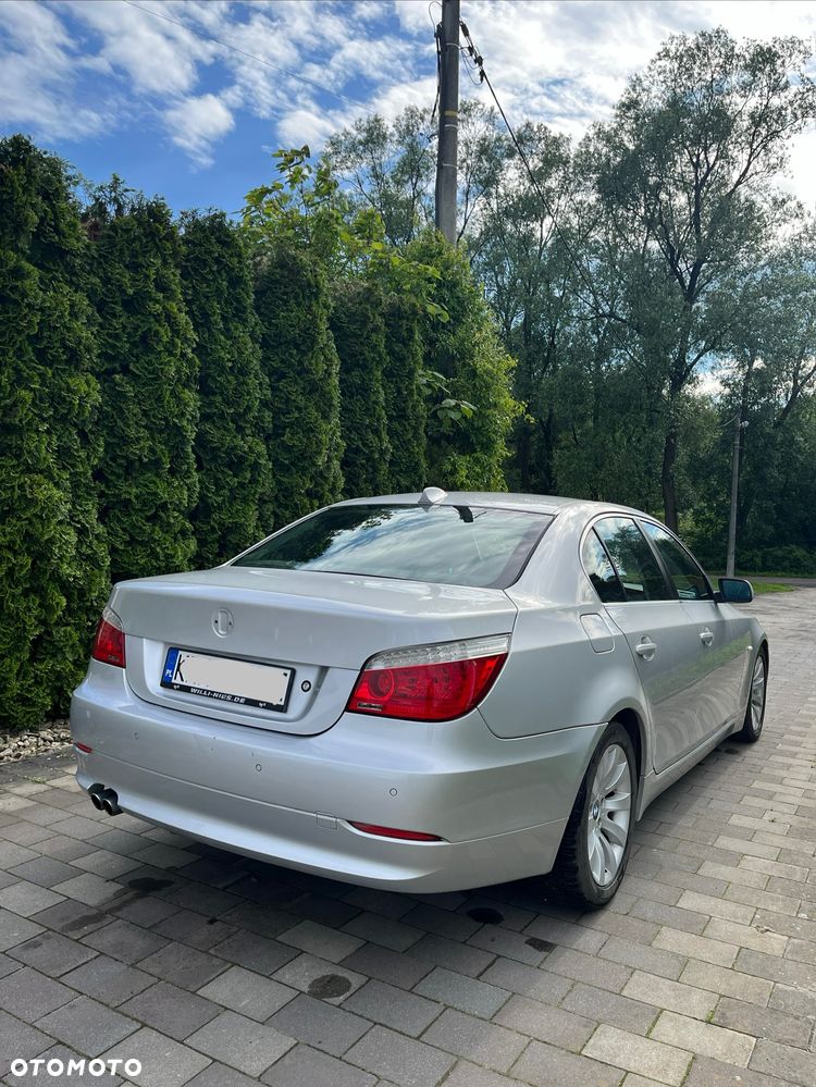 BMW Seria 5 525d - 3