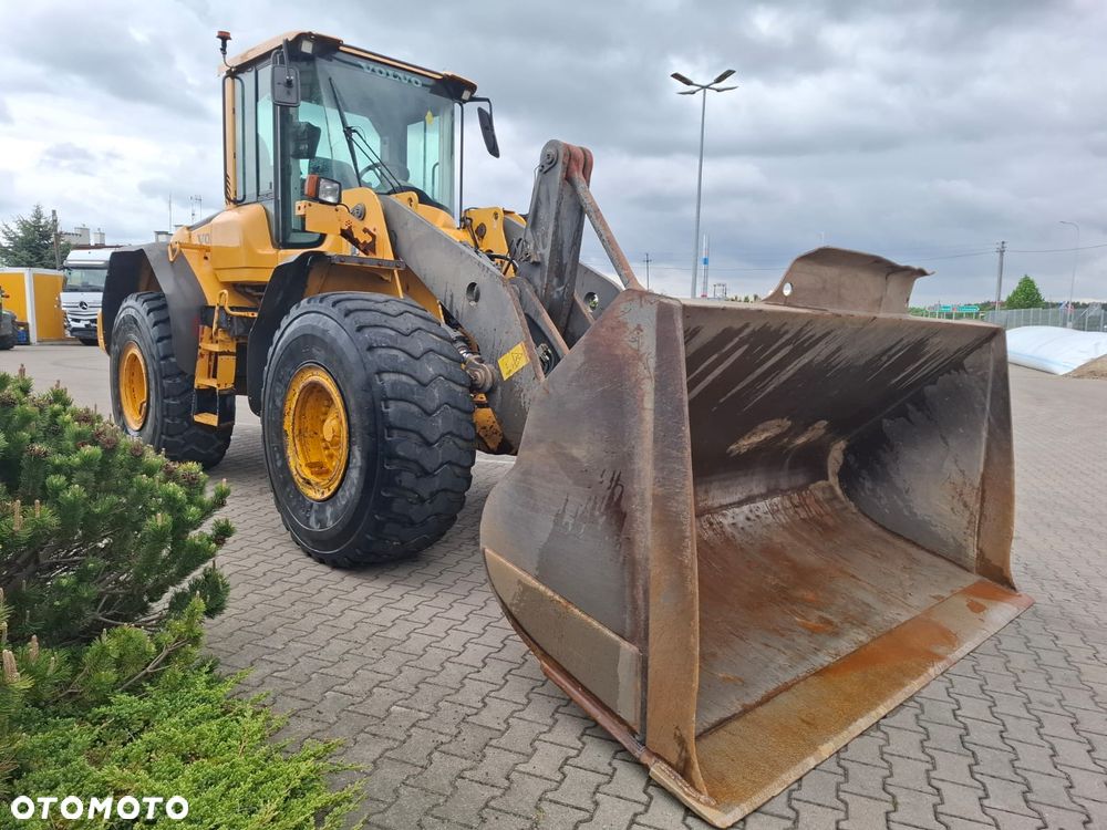 Volvo L120F - 3