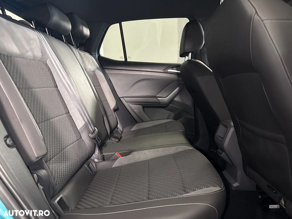 Volkswagen T-Cross - 13
