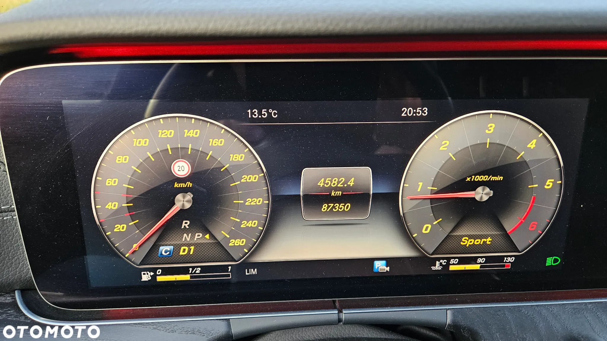 Mercedes-Benz Klasa E 220 d 4-Matic Business Edition 9G-TRONIC - 13