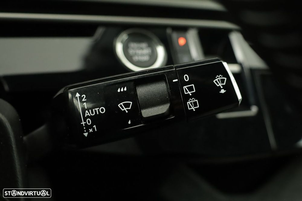 Peugeot 5008 1.2 Hybrid Allure e-DCS6 - 15