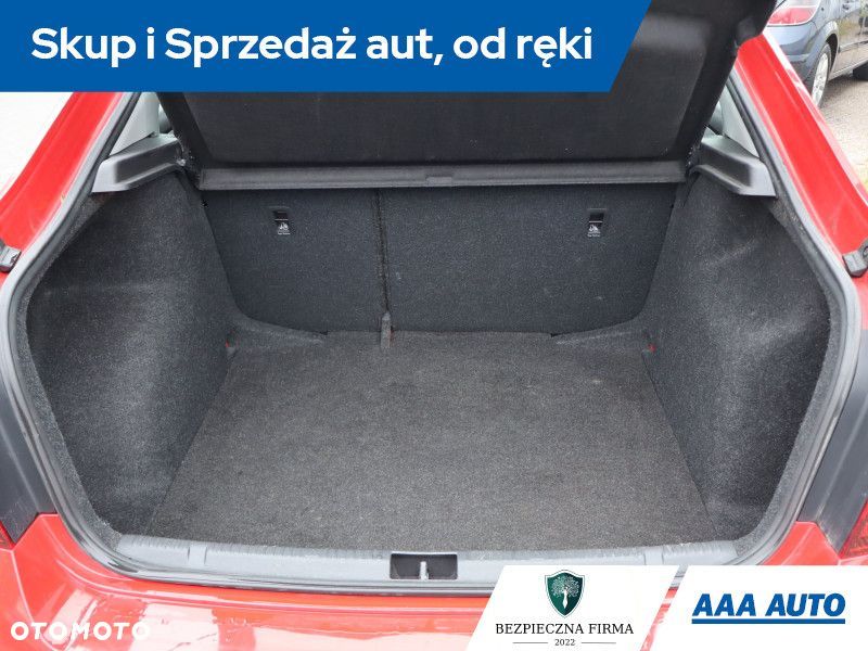 Skoda RAPID - 14