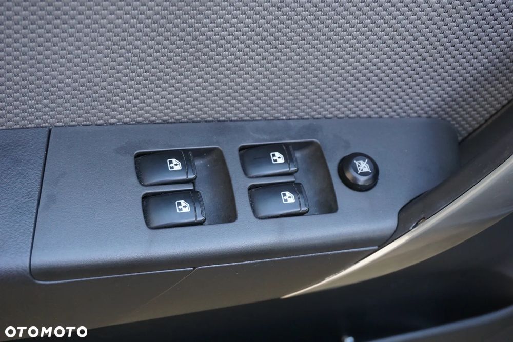 Chevrolet Aveo 1.4 16V LT - 16