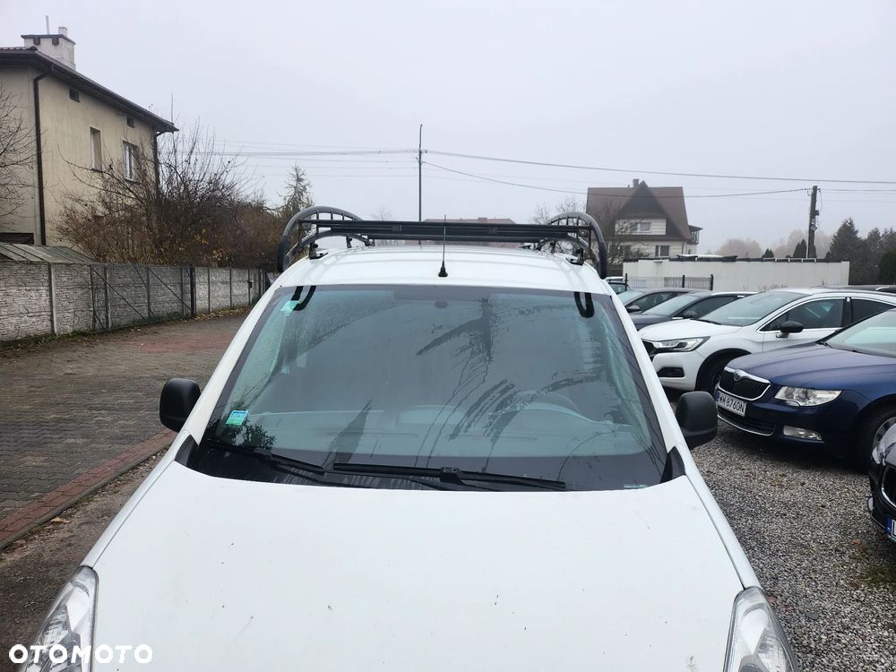 Citroën BERLINGO - 8