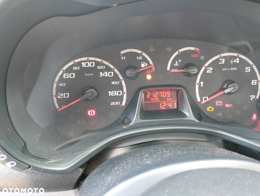 Ford KA 1.2 Ambiente - 7