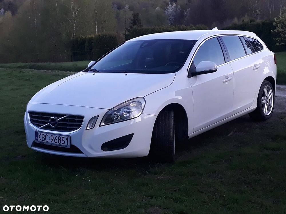 Volvo V60 D4 - 3