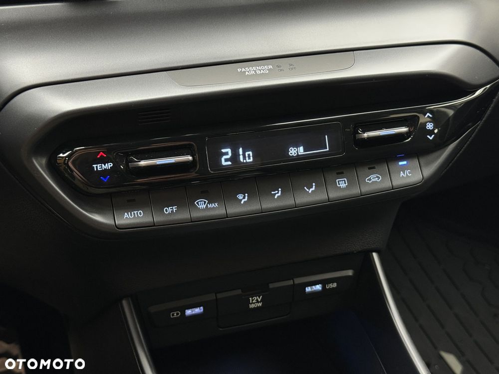 Hyundai Bayon 1.0 T-GDI Smart - 32