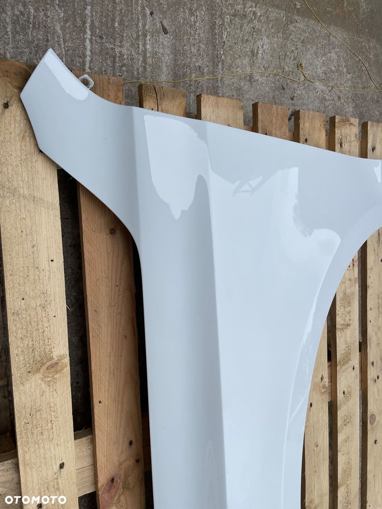 BŁOTNIK LEWY PRZÓD PRZEDNI AUDI Q5 I 8R0 BIAŁY - 15