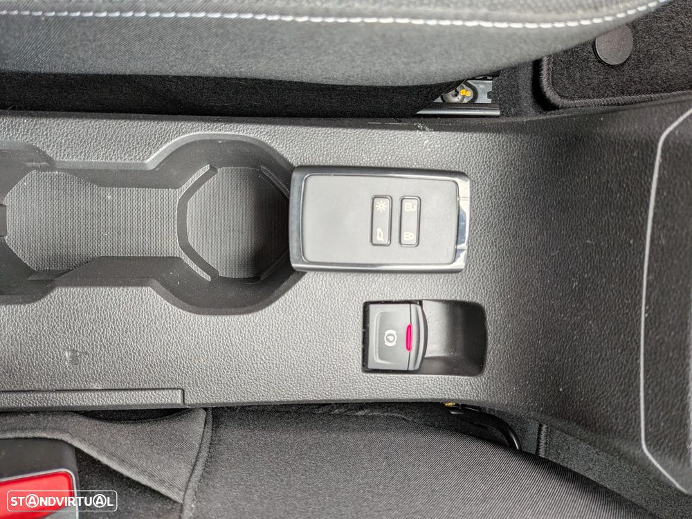 Dacia Sandero Stepway TCe 110 Expression + - 27