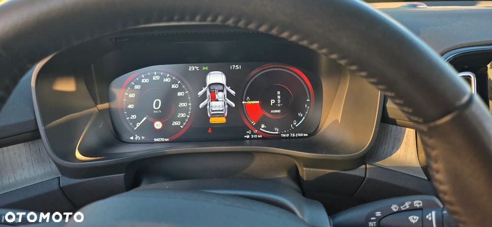Volvo XC 40 - 7