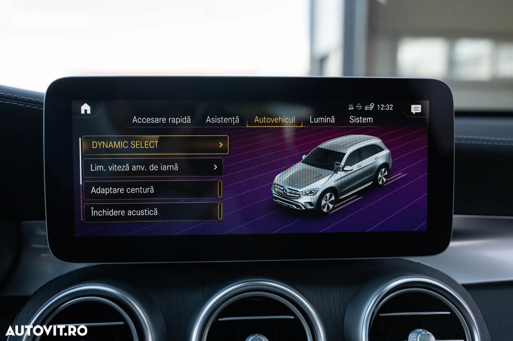 Mercedes-Benz GLC 300 de 4Matic 9G-TRONIC AMG Line - 34