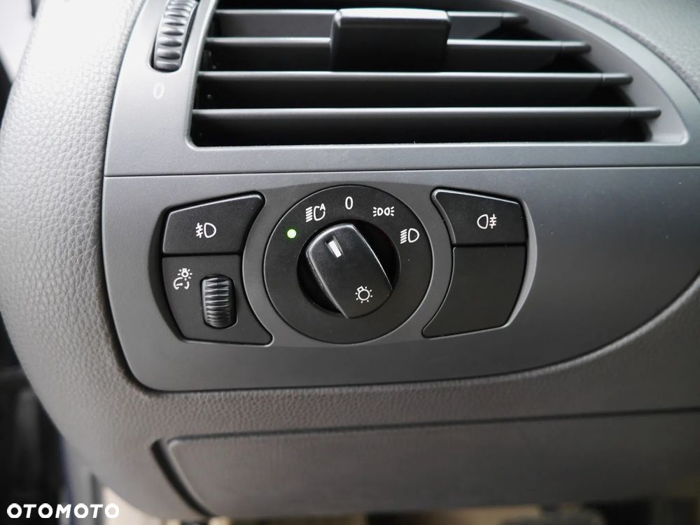 BMW Seria 6 645Ci - 22