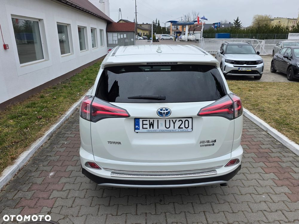 Toyota RAV4 Hybrid Premium 4x4 - 7