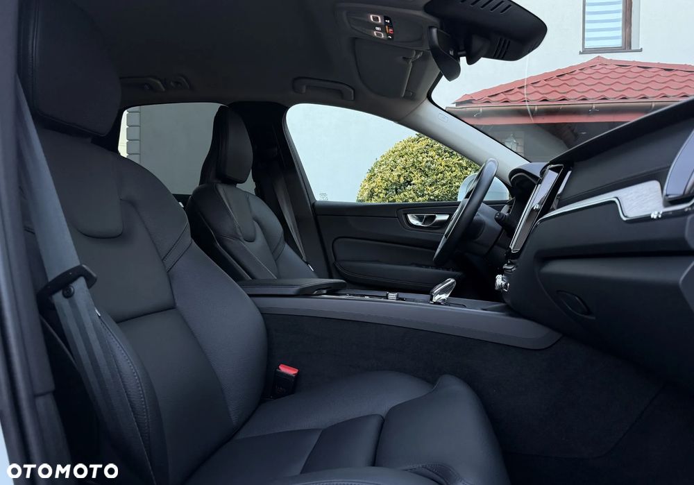 Volvo XC 60 B5 D AWD Geartronic Inscription - 10
