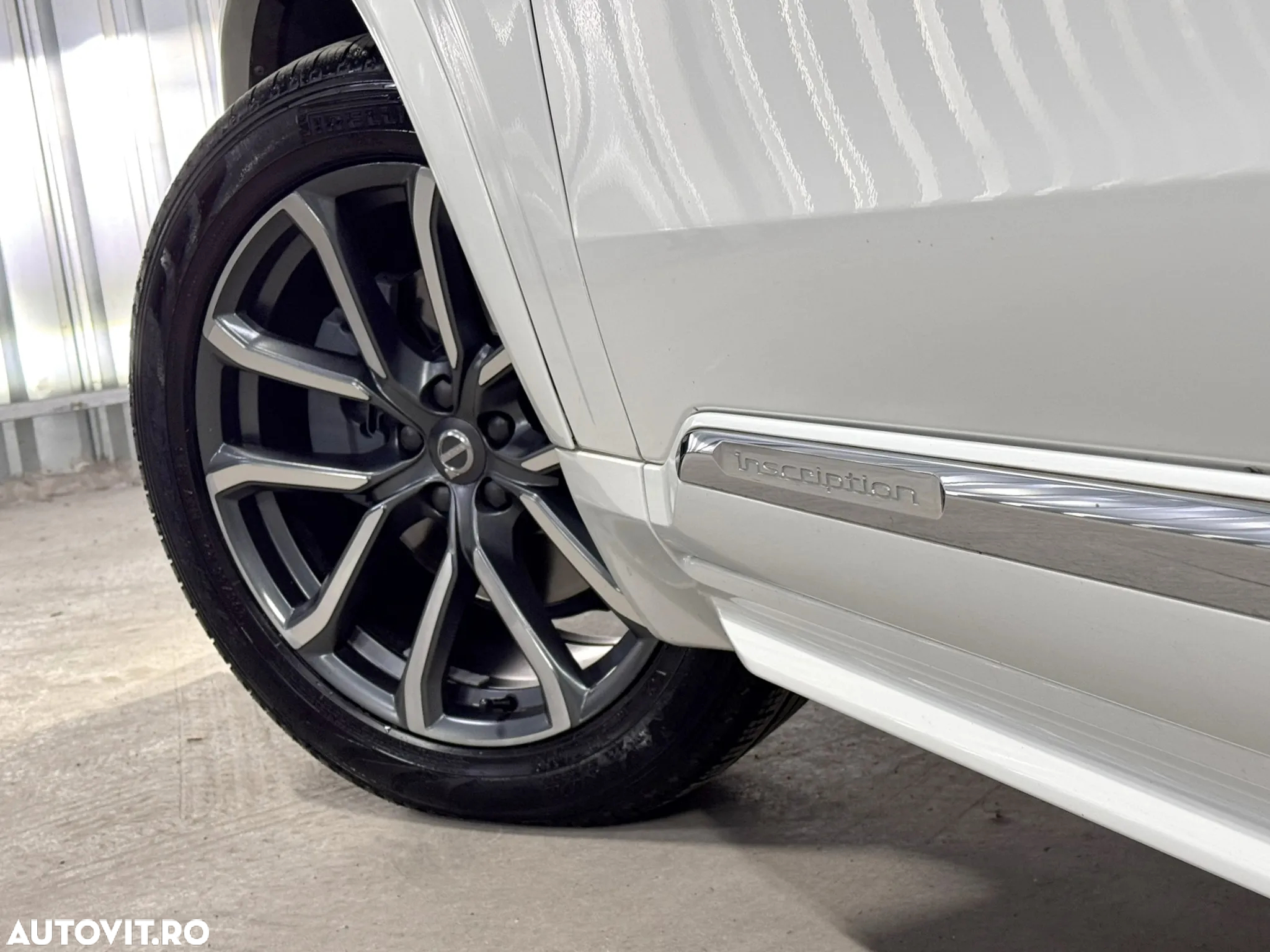 Volvo XC 90 D5 AWD Geartronic Inscription - 28