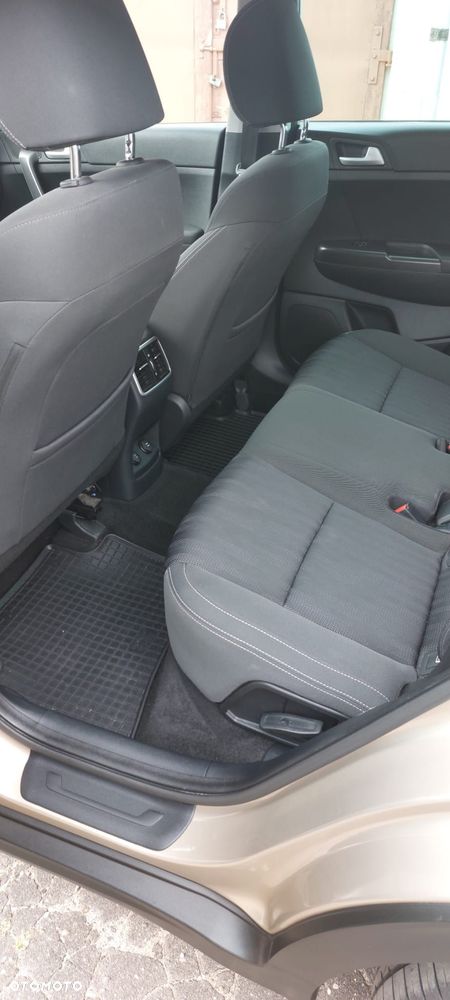 Kia Sportage - 14