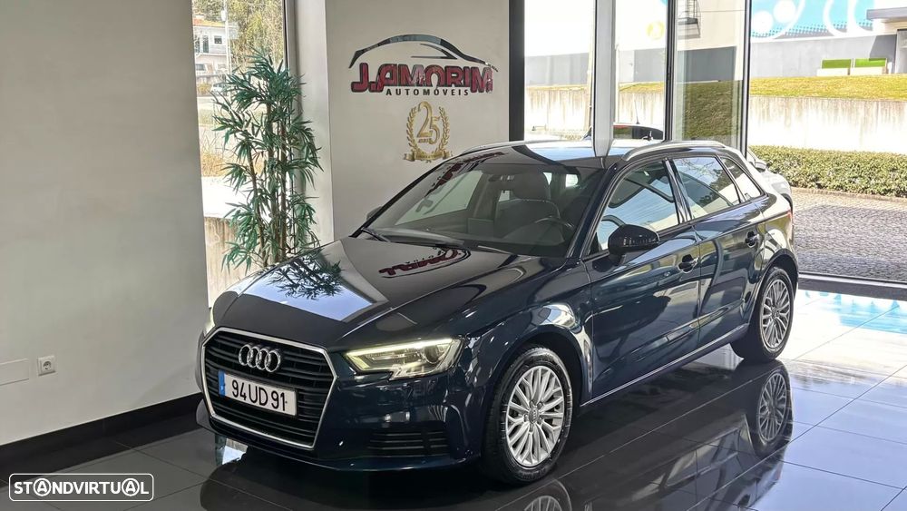 Audi A3 Sportback 30 TDI Sport - 1