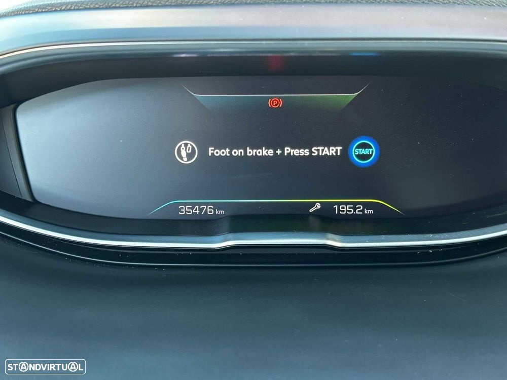 Peugeot 3008 1.6 Hybrid GT Pack e-EAT8 - 24