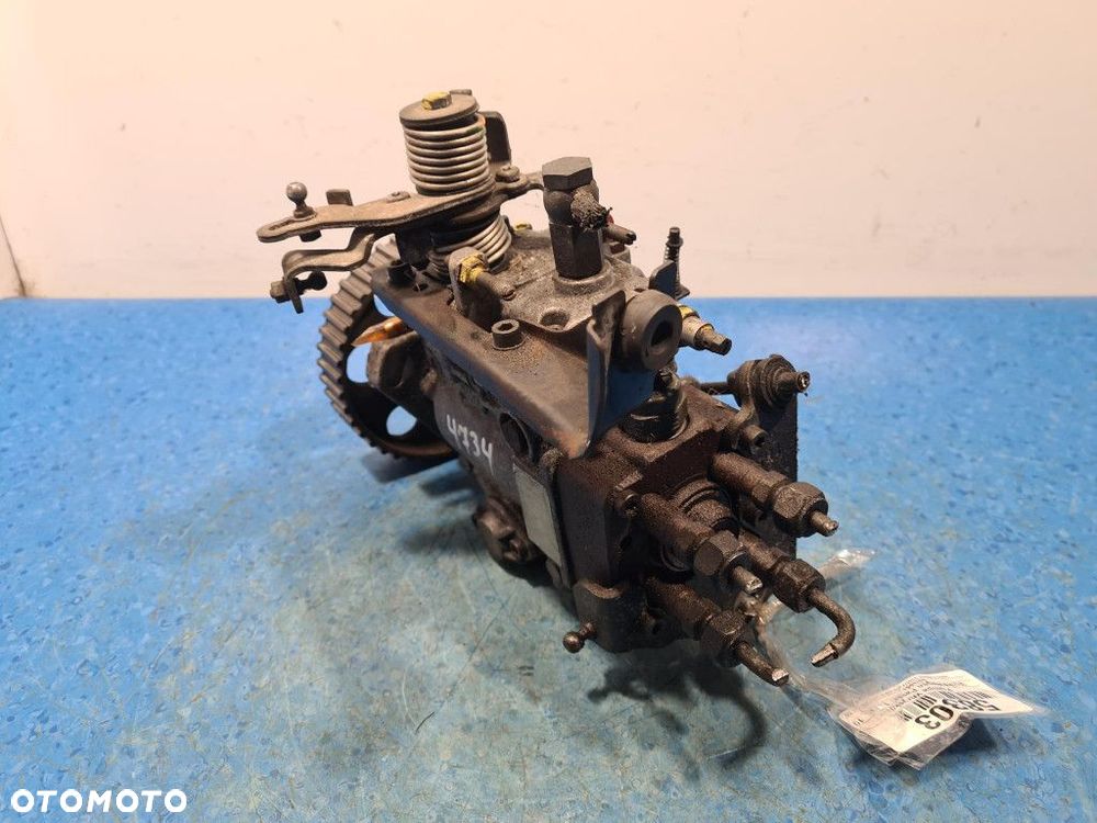 VOLKSWAGEN PASSAT B3 1.9 D POMPA WTRYSKOWA 028130107 - 5