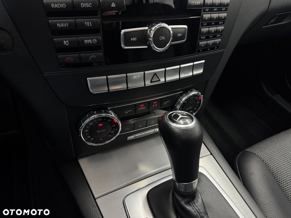Mercedes-Benz Klasa C 180 Kompressor Automatik Avantgarde - 20