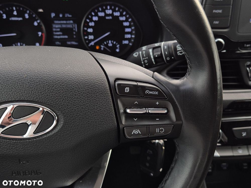 Hyundai i30 1.0 T-GDI Classic + DCT - 17