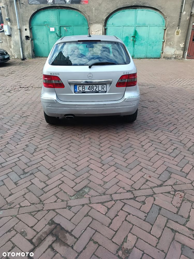 Mercedes-Benz Klasa B 200 CDI Autotronic - 3