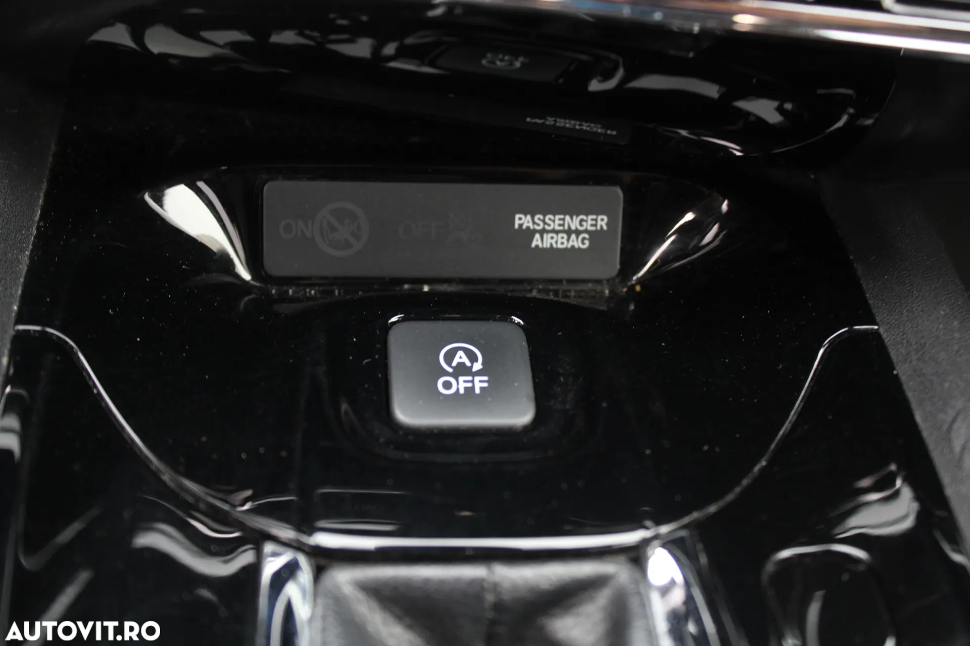 Honda HR-V 1.5 i-VTEC 4x2 CVT Elegance - 10