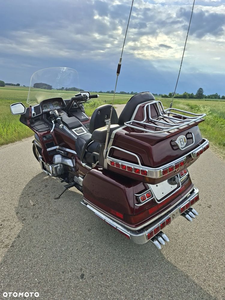 Honda GL - 10