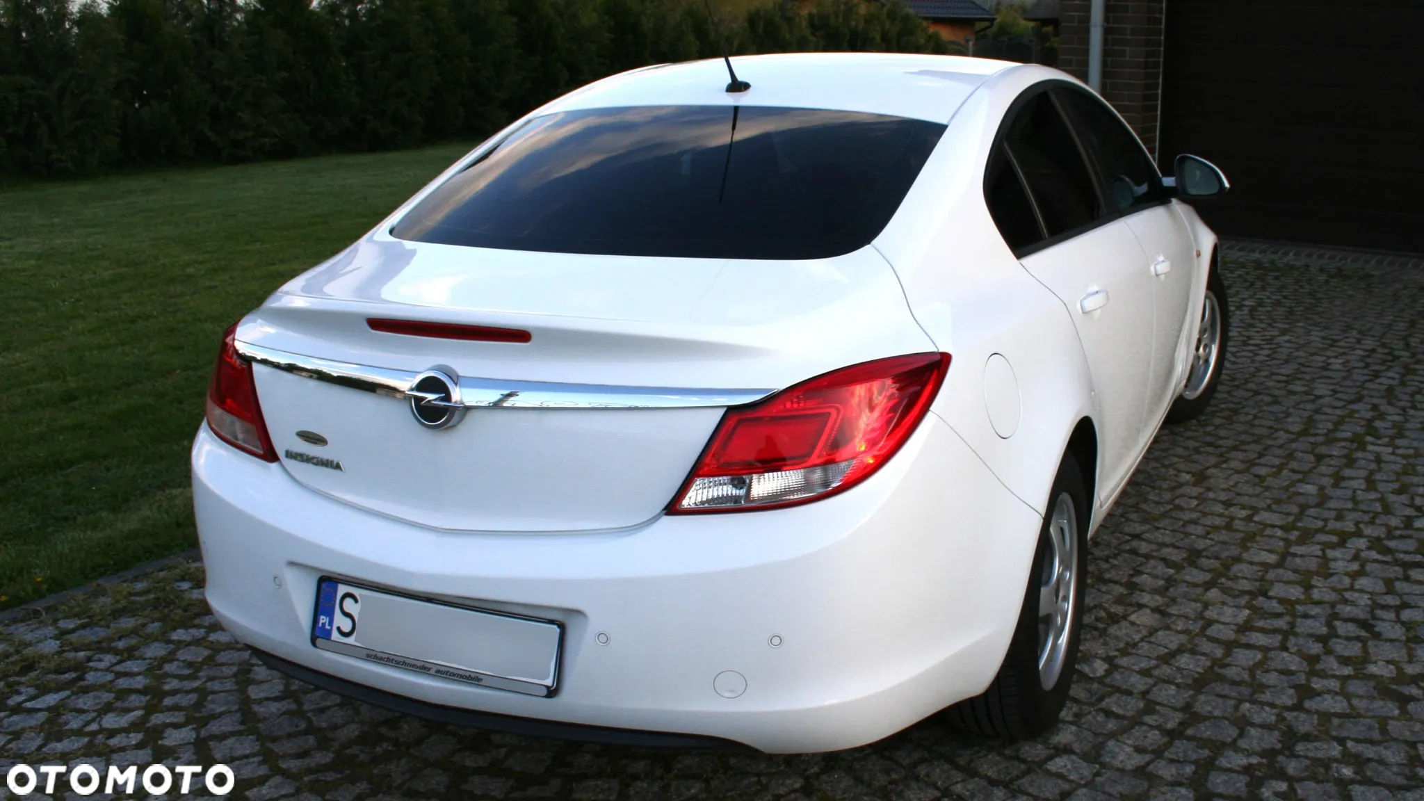 Opel Insignia 1.6 - 15