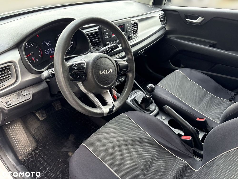 Kia Rio 1.2 M - 9
