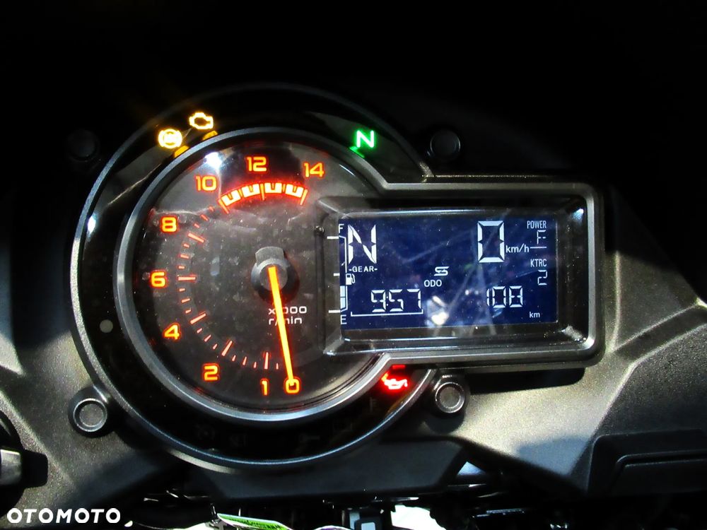 Kawasaki Versys 1000 - 10