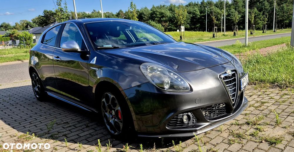 Alfa Romeo Giulietta - 1