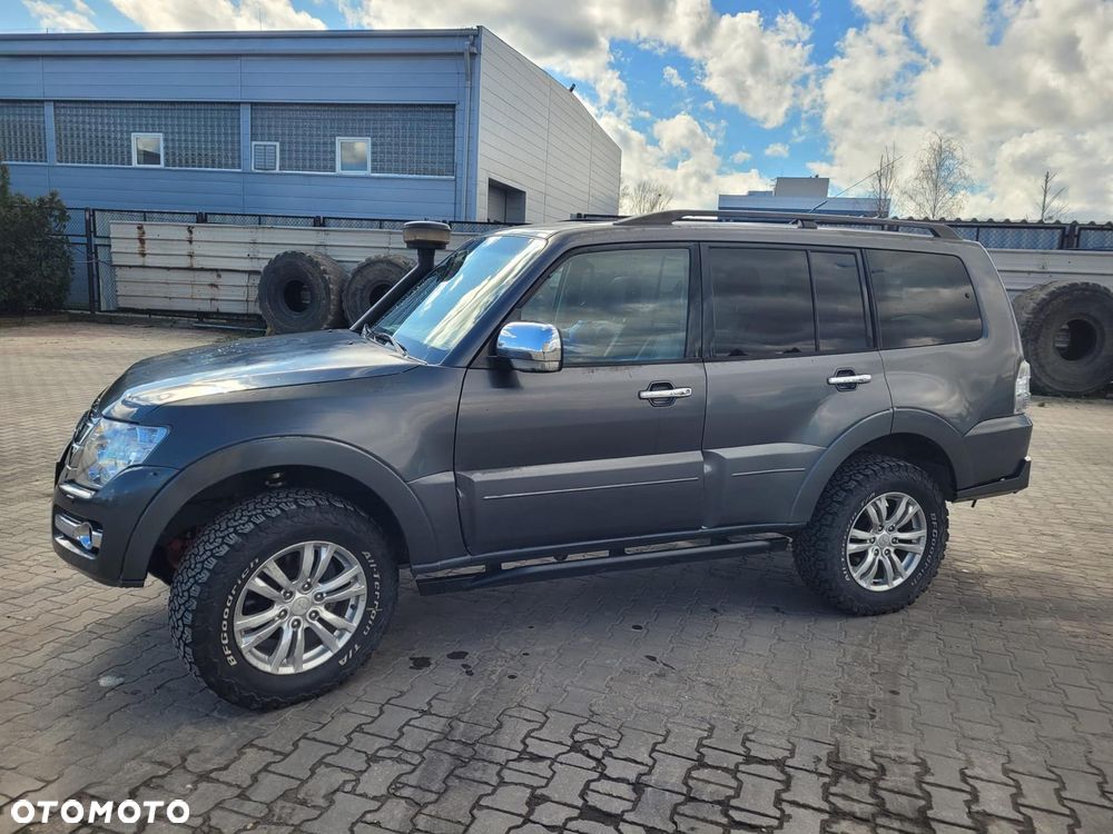 Mitsubishi Pajero 3.2 DID Dakar - 11