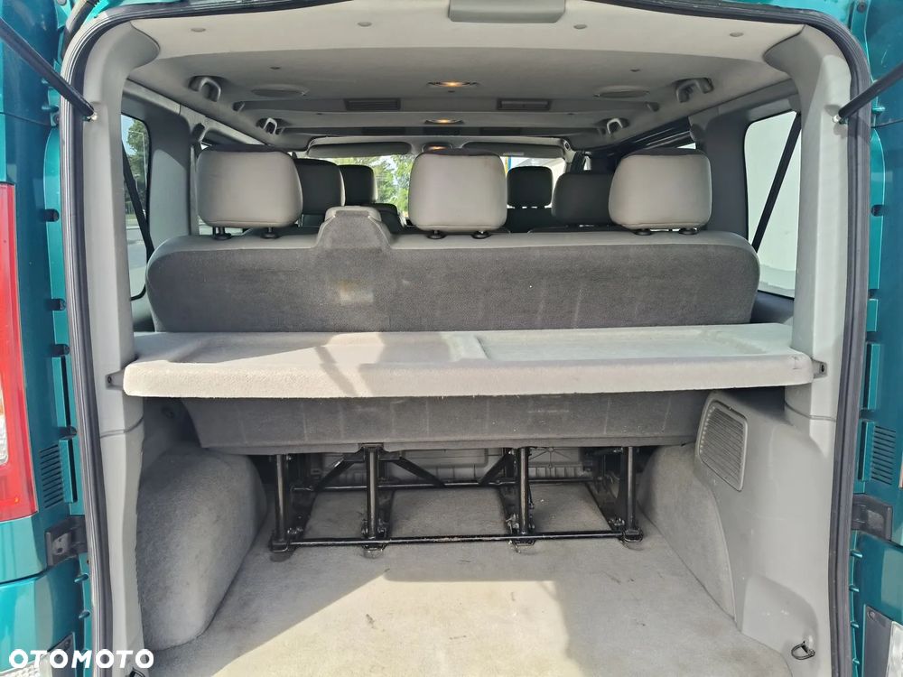 Renault Trafic L1H1 Passenger Lux - 10