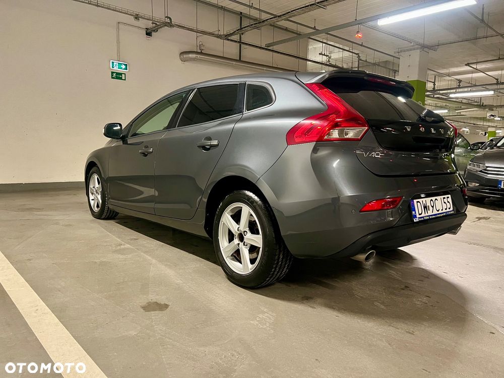 Volvo V40 D3 Kinetic - 12