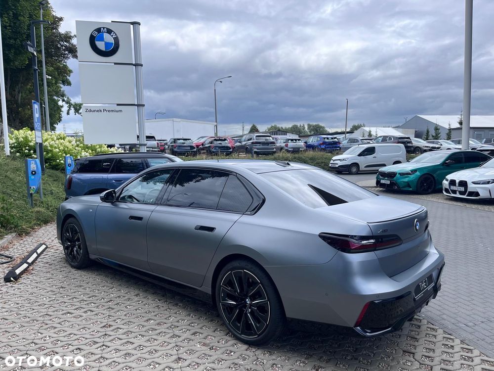 BMW Seria 7 740d xDrive mHEV sport - 4