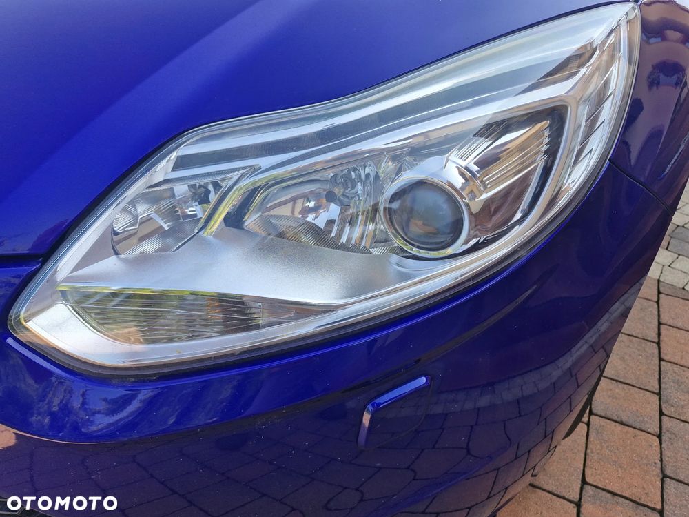 Ford Focus 2.0 EcoBoost ST - 11