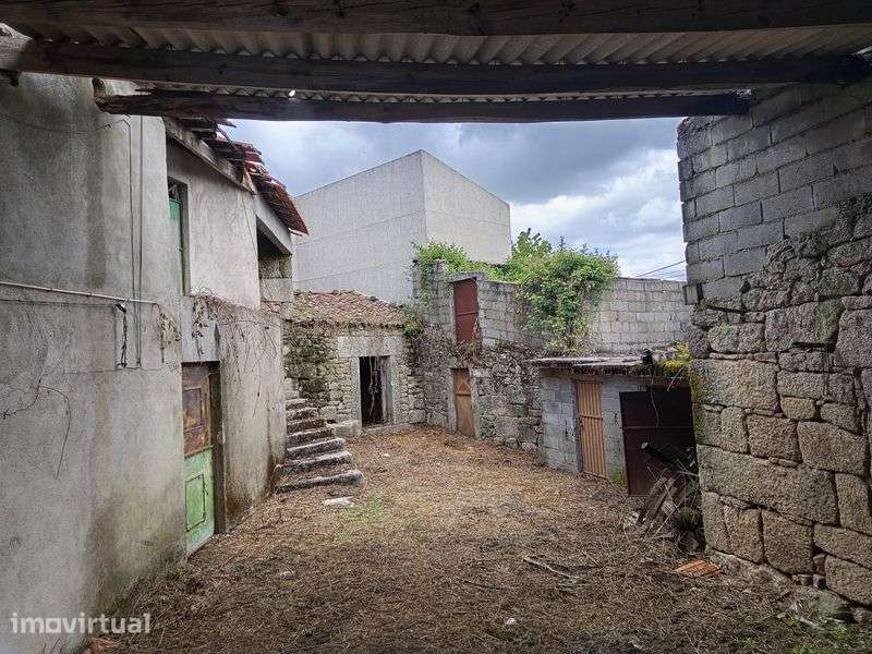 Casa para remodelação em Castanheira (Guarda) - Grande imagem: 2/12