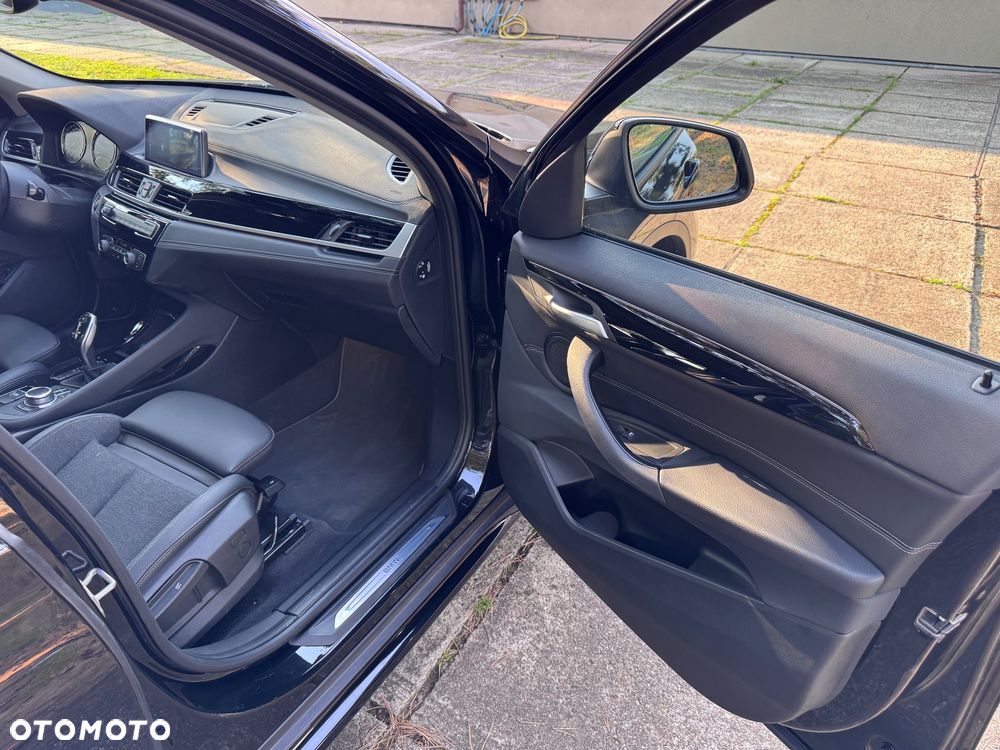 BMW X1 sDrive18i xLine sport - 11
