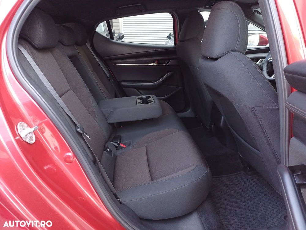 Mazda 3 e-Skyactiv X186 AT MHEV GT+ - 27