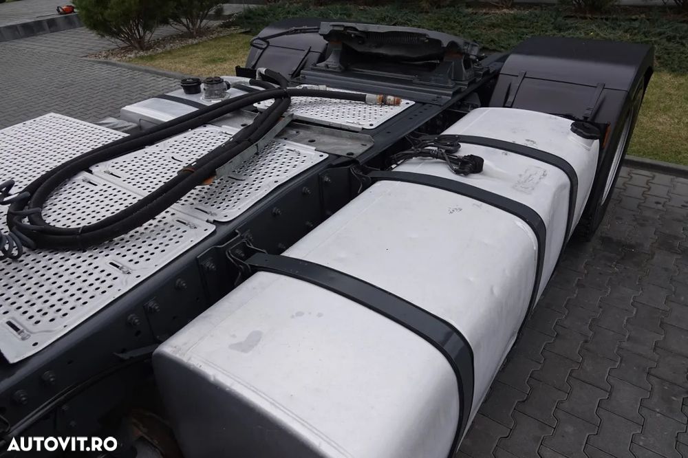 DAF CF 85.410 / SISTEM HIDRAULIC / CABINĂ JOSĂ - 12