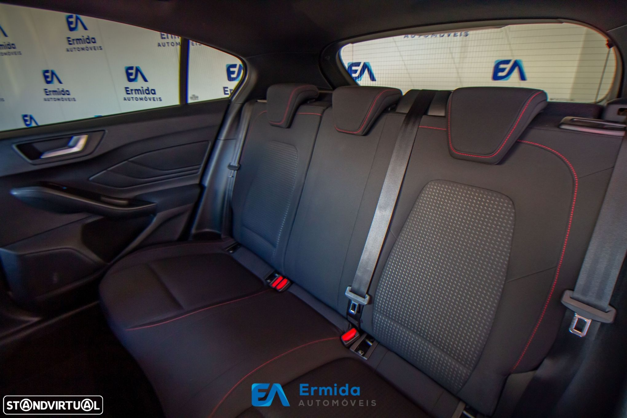 Ford Focus 1.5 EcoBoost Vignale Aut. - 25