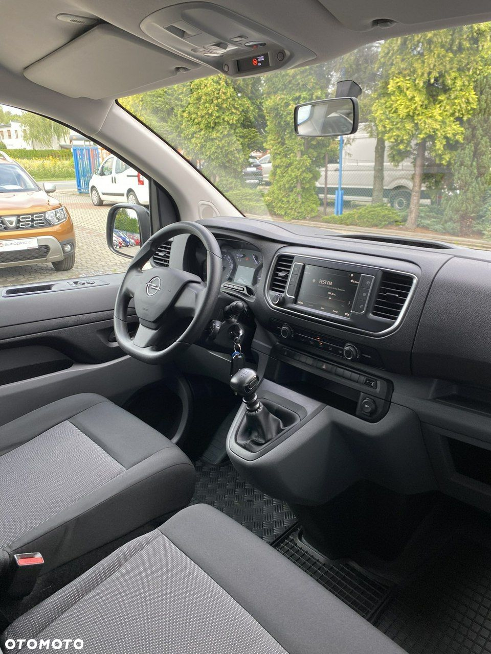 Opel Vivaro - 5
