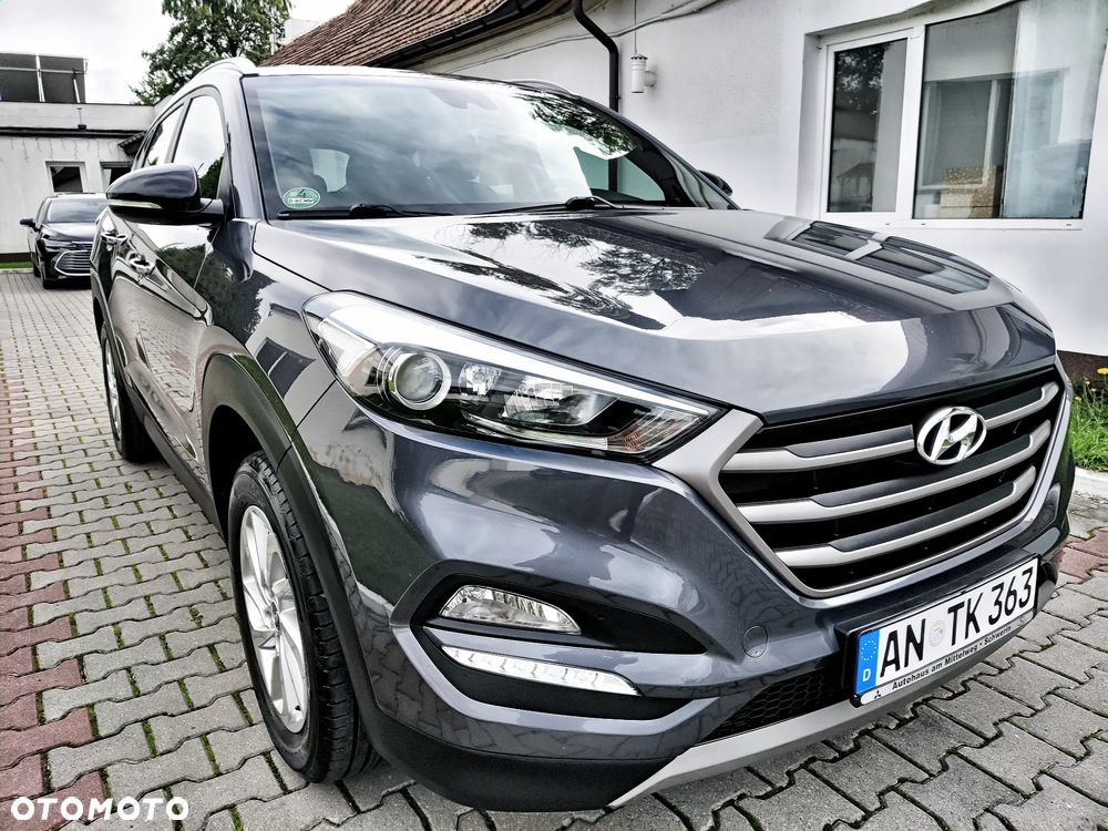 Hyundai Tucson blue 1.6 GDi 2WD Navi - 12